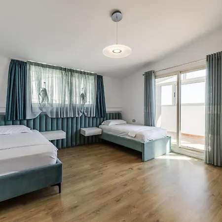 The Modern Escape By Ps Appartement Golem (Tirana)