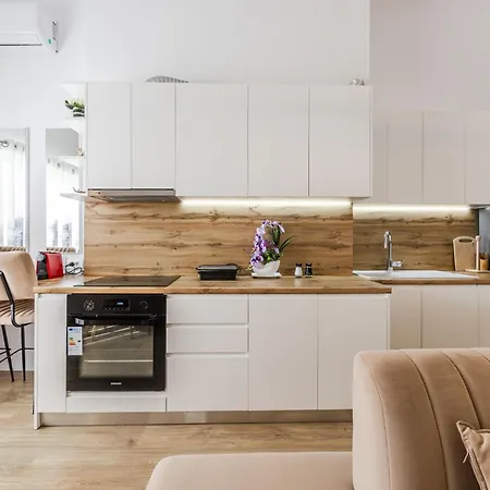 The Modern Beach Escape By Premium Selection Apartment