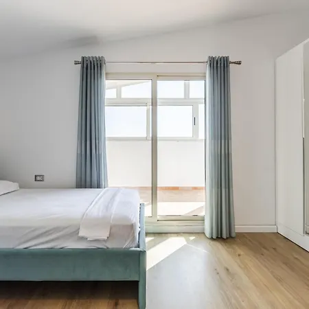 The Modern Beach Escape By Premium Selection Apartment *